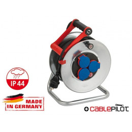 Удлинитель на катушке 25м (3 роз., 3.3кВт, метал. катушка, резин. кабель) Brennenstuhl Garant