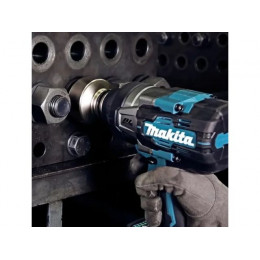 Аккум. ударный гайковерт MAKITA XGT TW 001 GZ в кор.