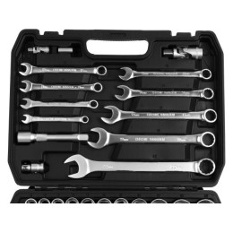 Набор головок и ключей 82пр. TREK