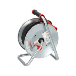 Удлинитель на катушке 25м (3 роз., 3.3кВт, метал. катушка, резин. кабель) Brennenstuhl Garant