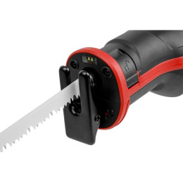 Сабельная пила WORTEX SR 2012 E в кор. + 2 пильных полотна 1200 Вт, дер. 210 мм, ход 30 мм, рег.об.