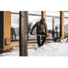 Лопата (скрепер) для снега c изогнутой ручкой X-series FISKARS