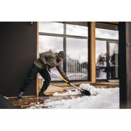 Роллер для уборки снега FISKARS