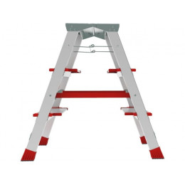 Лестница-стремянка алюм. двухст.67 см 3 ступ. 4,9кг NV 3127 Новая высота