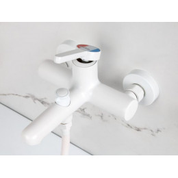 Смеситель для ванны (Lt) D35, серия Lotus белый, a-five